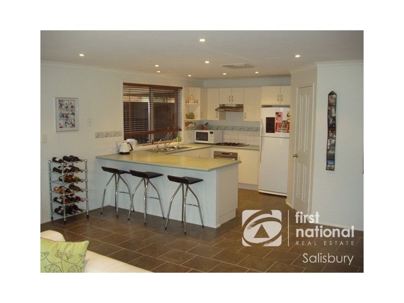 303 Hancock Road, Fairview Park SA 5126