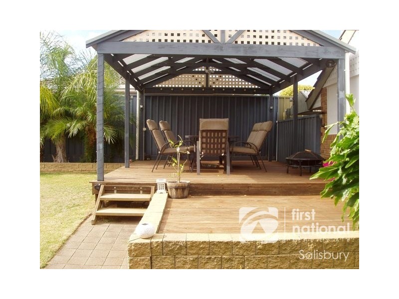 303 Hancock Road, Fairview Park SA 5126