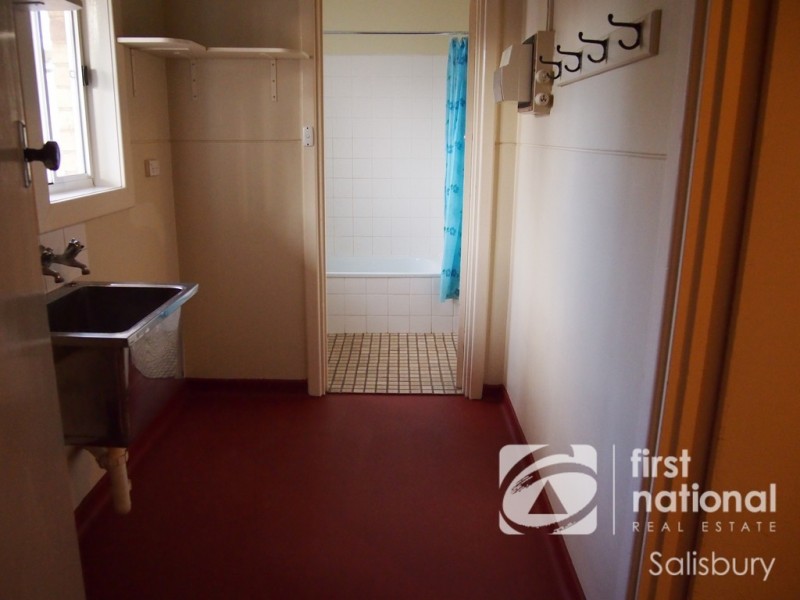 31 Dewey Street, Elizabeth East SA 5112