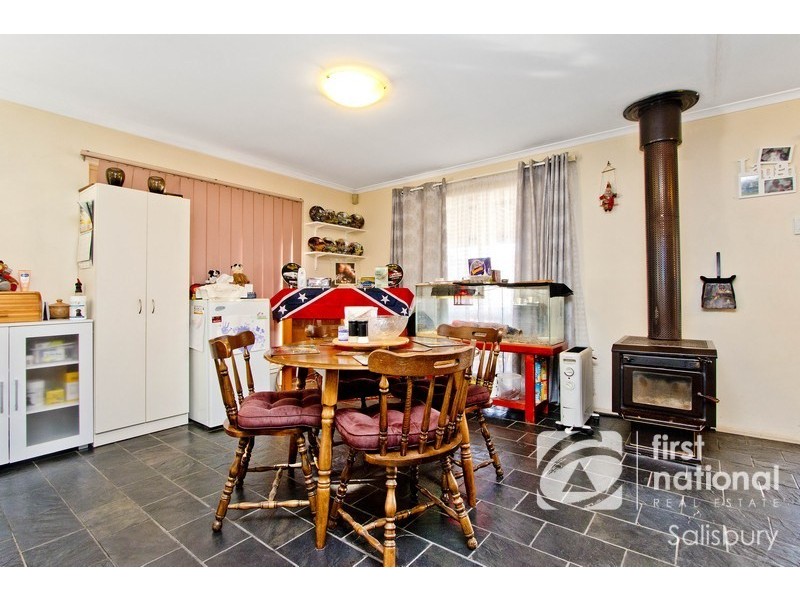 26 Lovelock Road, Parafield Gardens SA 5107