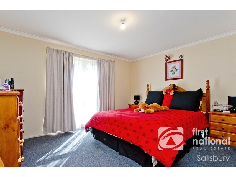 26 Lovelock Road, Parafield Gardens SA 5107