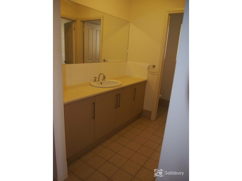 2/40 York Terrace, Salisbury SA 5108