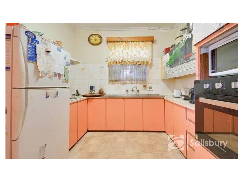 195 Hogarth Road, Elizabeth Grove SA 5112