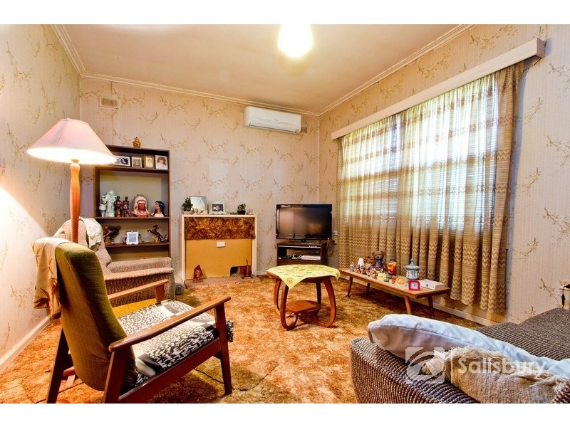 14 Winklebury Road, Elizabeth Vale SA 5112