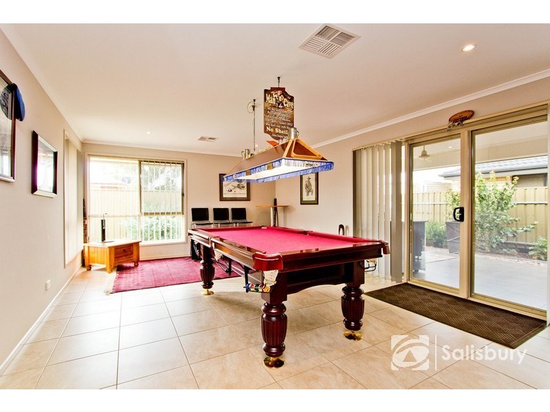 10 Highgrove Court, Andrews Farm SA 5114