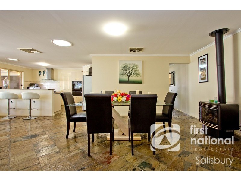 31 New Hampshire Drive, Parafield Gardens SA 5107