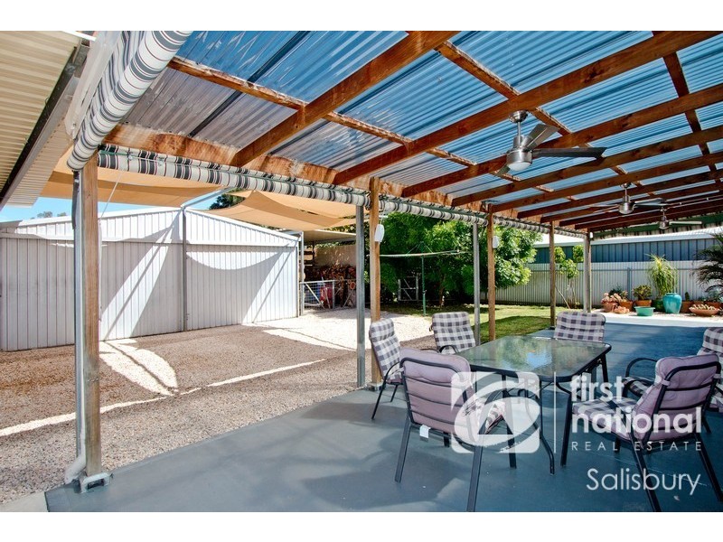 10 Underdown Road, Elizabeth South SA 5112