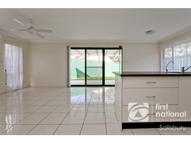 24 Athalie Avenue, Parafield Gardens SA 5107