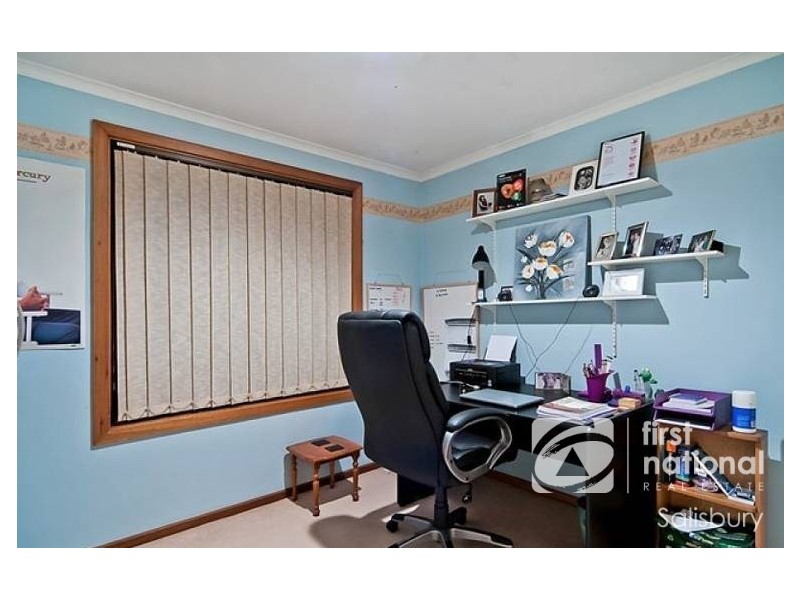 25 Lyndon Road, Paralowie SA 5108