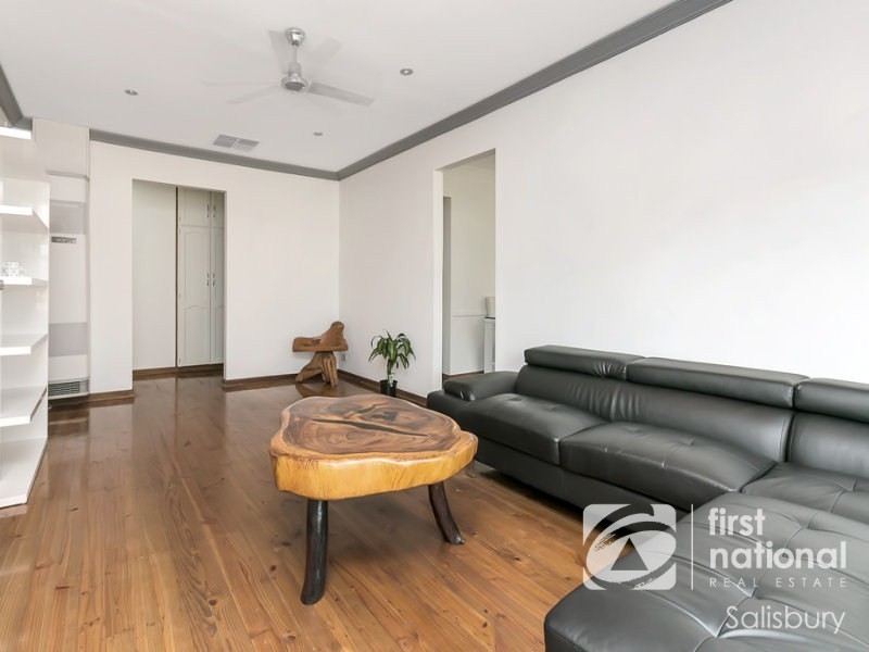 16 Down Crescent, Salisbury Downs SA 5108