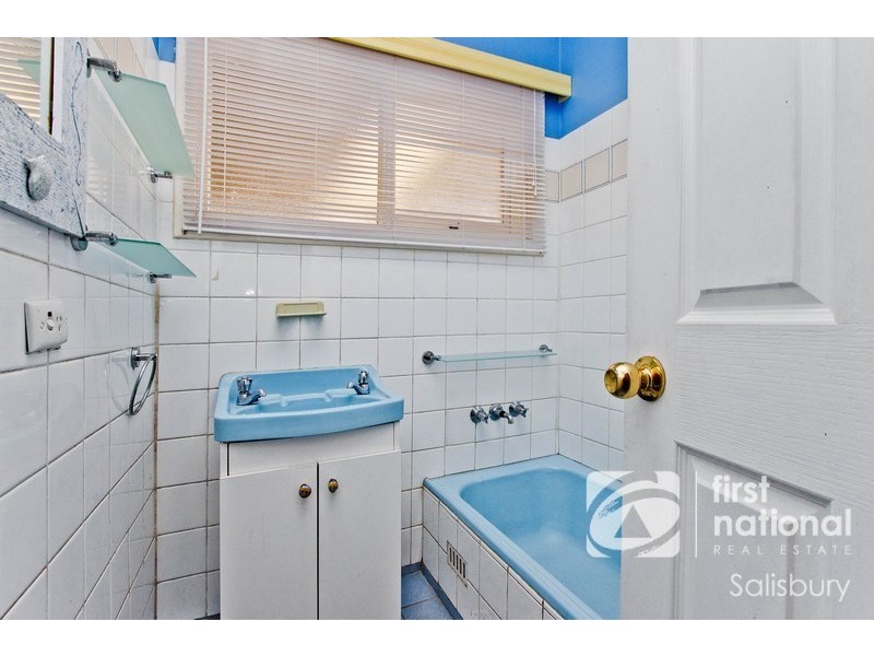 14 Wayford Street, Elizabeth Vale SA 5112