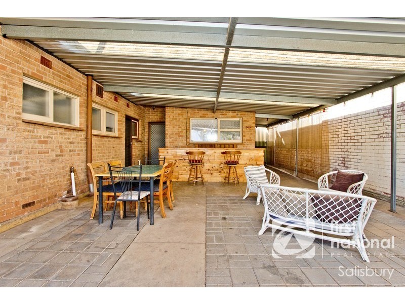 14 Wayford Street, Elizabeth Vale SA 5112