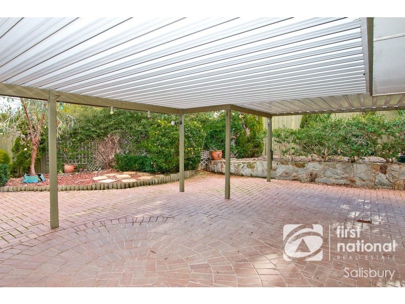 6 Terrigal Court, Redwood Park SA 5097