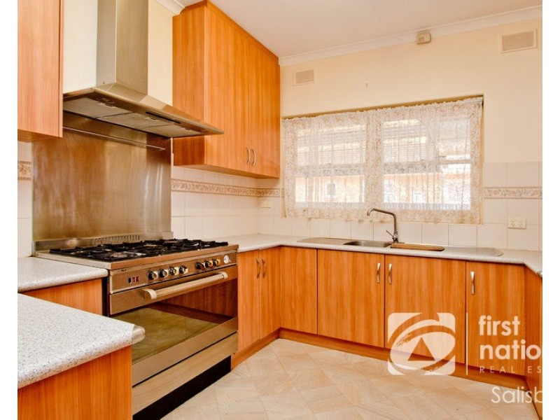 13 Theta Street, Salisbury SA 5108