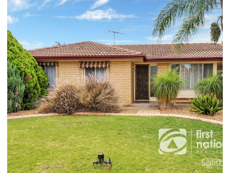 30 Dansie Crescent, Brahma Lodge SA 5109