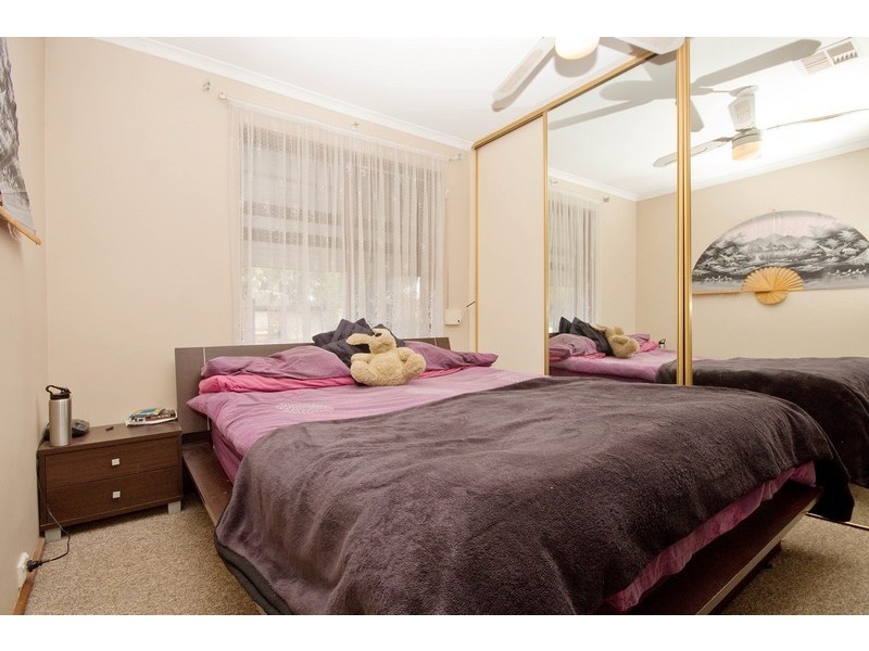 1 Chard Court, Parafield Gardens SA 5107