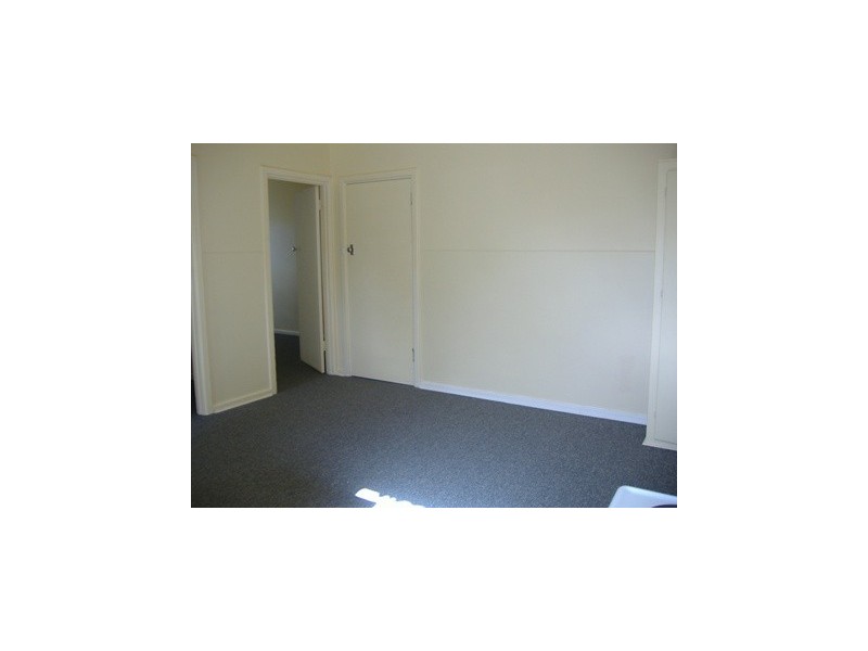 8 Griffiths Street, Elizabeth South SA 5112
