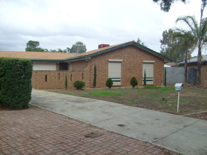 9 Lombard Avenue, Paralowie SA 5108