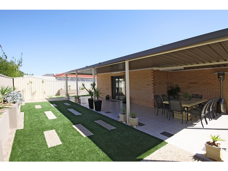 18 Berno Court, Parafield Gardens SA 5107