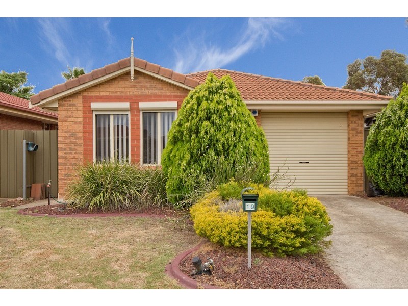 19 Clapton Drive, Paralowie SA 5108