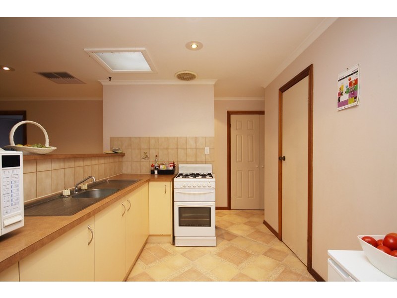 37 Janine Drive, Burton SA 5110