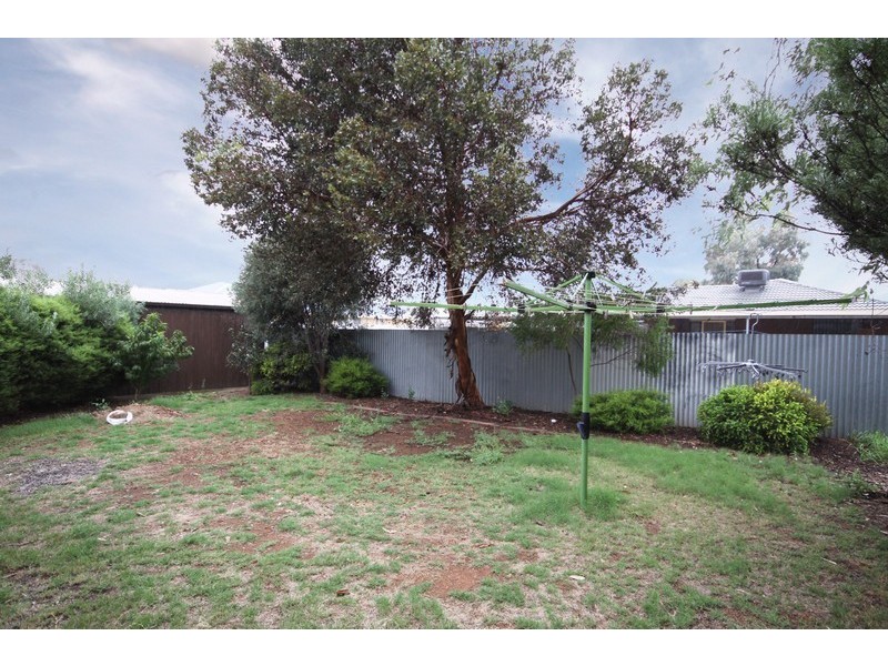 37 Janine Drive, Burton SA 5110