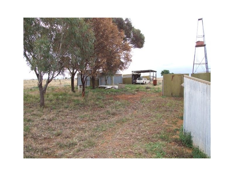 957 Balaklava Road, Bowmans SA 5550
