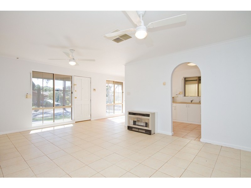 44 Caloundra Drive, Paralowie SA 5108