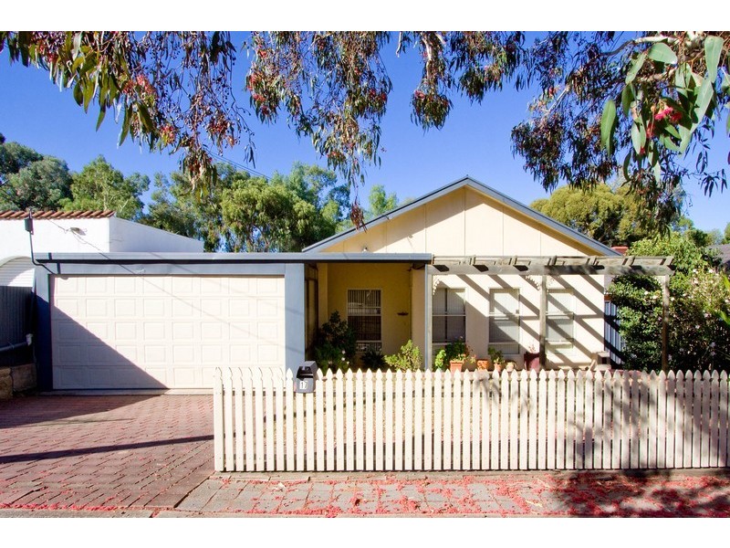 17 Emerald Drive, Ingle Farm SA 5098