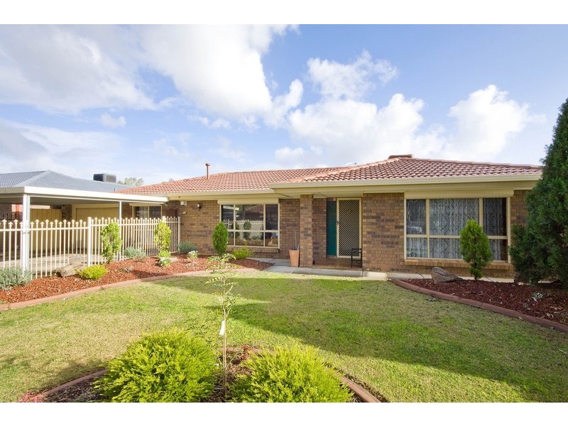 12 Winston Avenue, Paralowie SA 5108