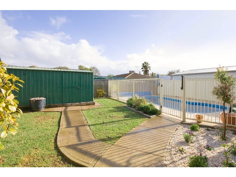 12 Winston Avenue, Paralowie SA 5108