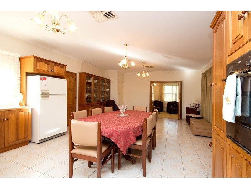 53 Collingbourne Drive, Elizabeth Vale SA 5112