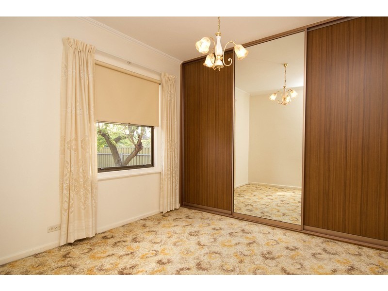 53 Collingbourne Drive, Elizabeth Vale SA 5112