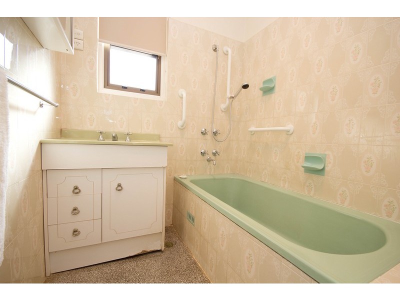 53 Collingbourne Drive, Elizabeth Vale SA 5112