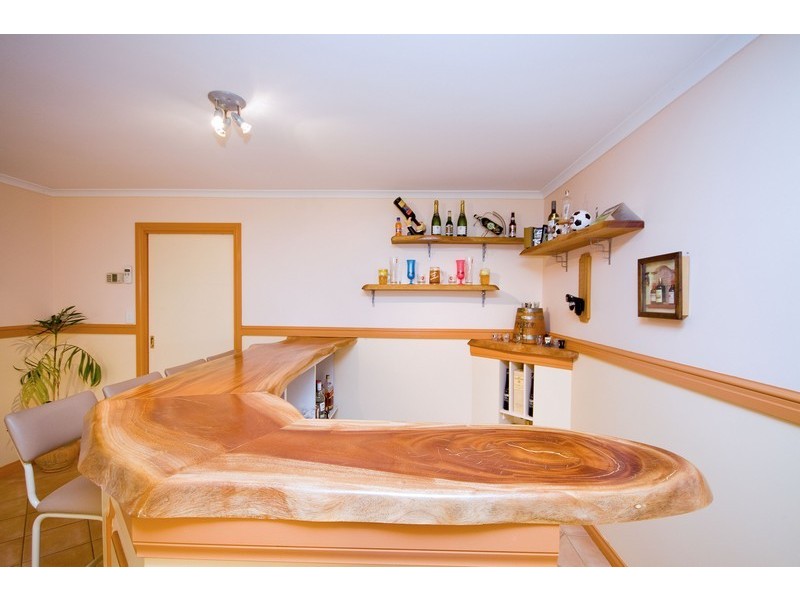 33 Radiata Grove, Salisbury Heights SA 5109