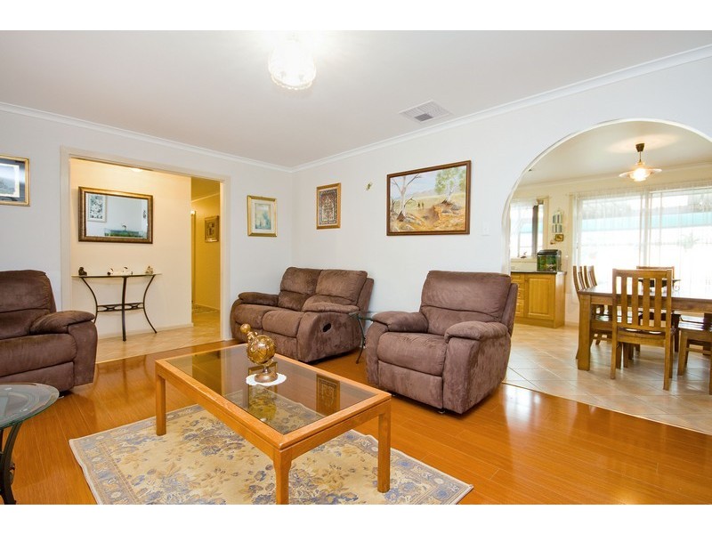 142 Whites Road, Paralowie SA 5108