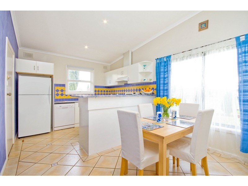 18 Bradman Road, Parafield Gardens SA 5107
