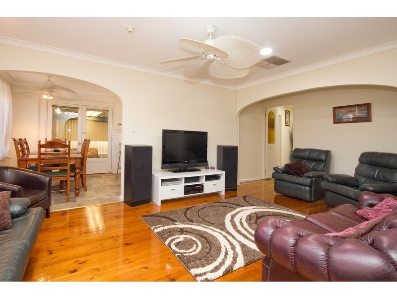 42 Lancaster Avenue, Parafield Gardens SA 5107