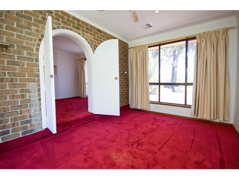 8 Redford Court, Paralowie SA 5108