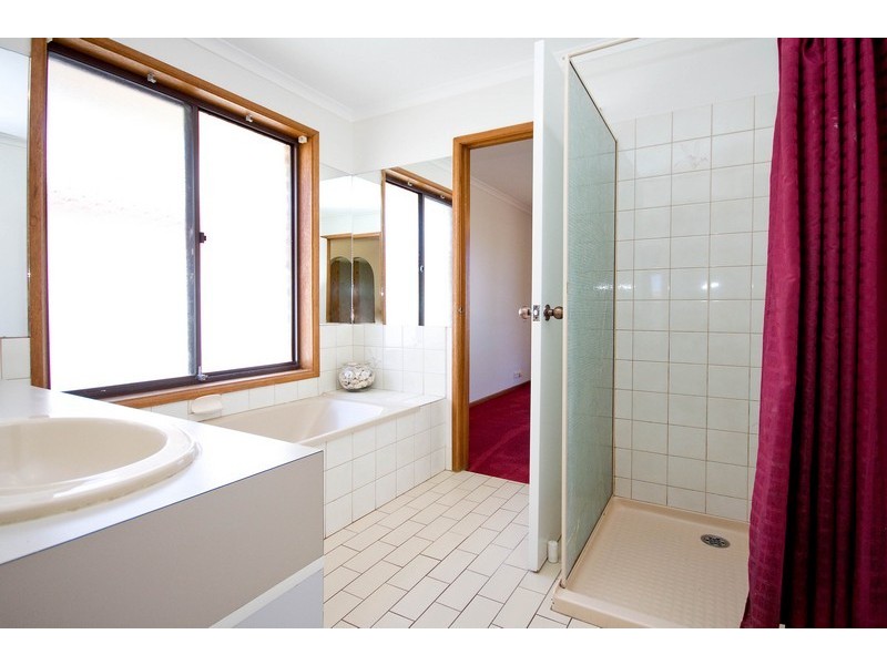 8 Redford Court, Paralowie SA 5108