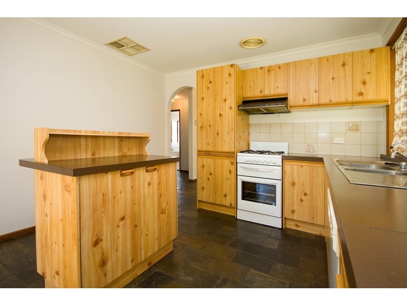 8 Redford Court, Paralowie SA 5108