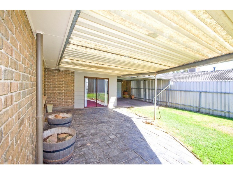 8 Redford Court, Paralowie SA 5108