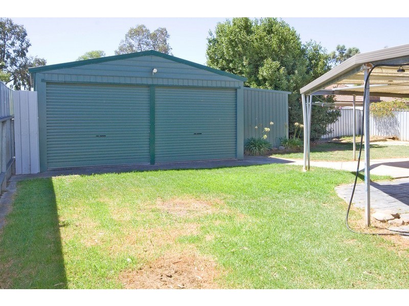 8 Redford Court, Paralowie SA 5108
