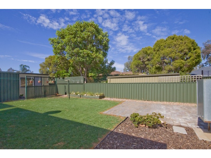 13 McInnis Avenue, Burton SA 5110