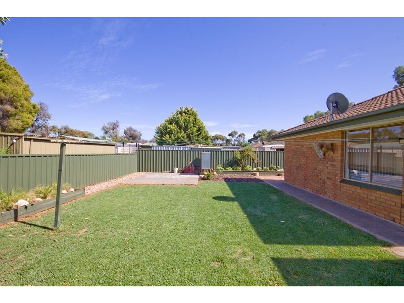 13 McInnis Avenue, Burton SA 5110