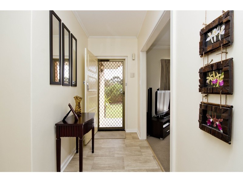 95 McIntyre Road, Para Hills West SA 5096