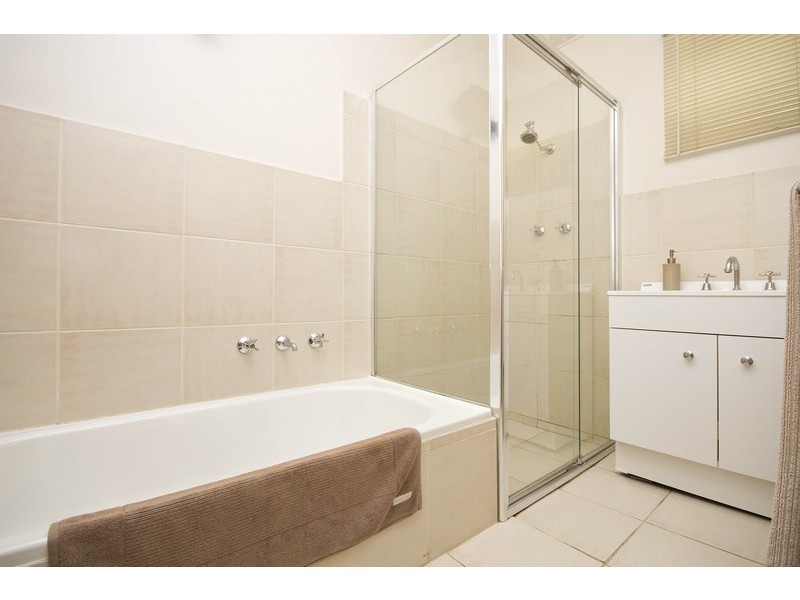 95 McIntyre Road, Para Hills West SA 5096
