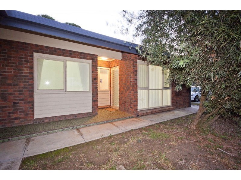 8/4 Douglas Avenue, Salisbury SA 5108