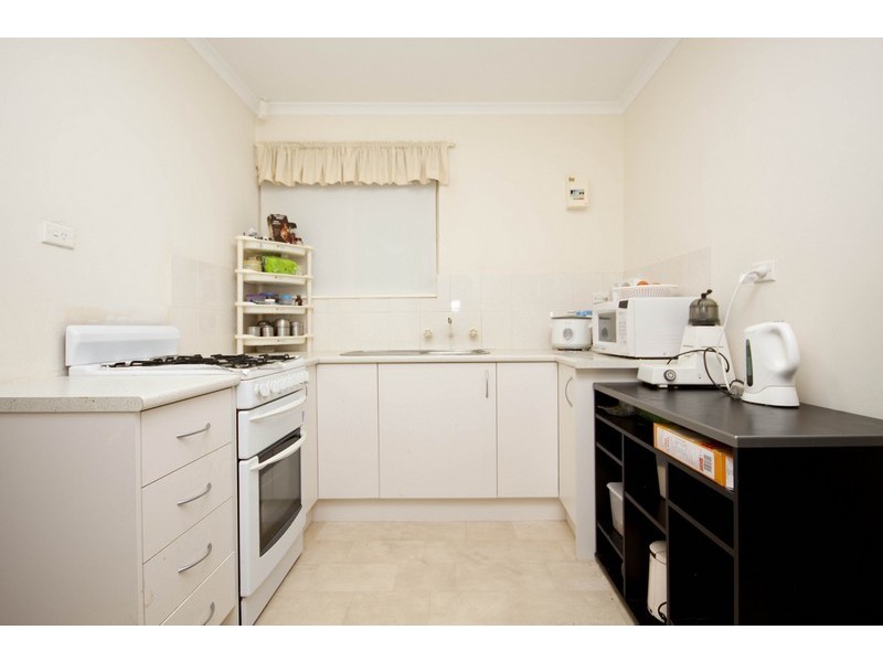 8/4 Douglas Avenue, Salisbury SA 5108