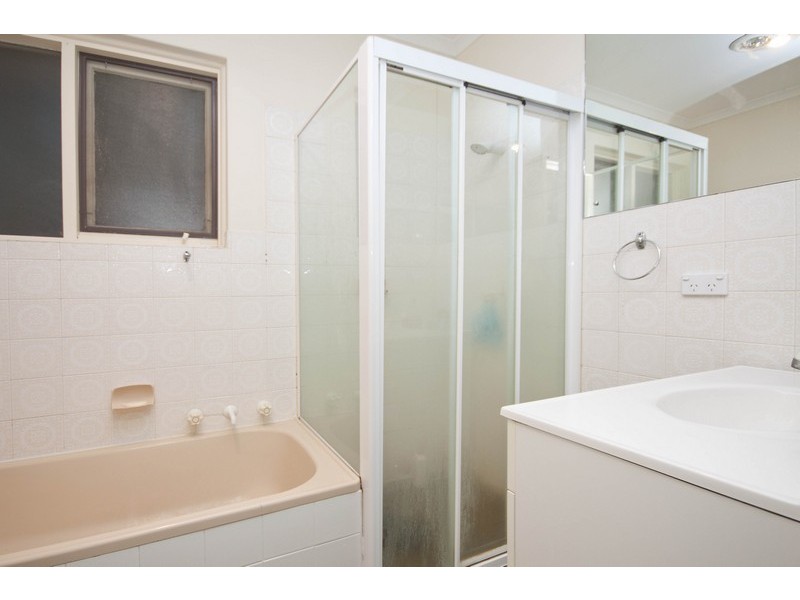 8/4 Douglas Avenue, Salisbury SA 5108